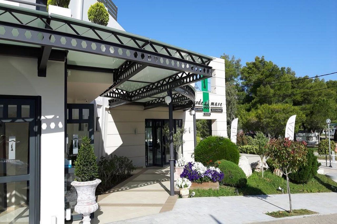 Verde Al Mare Boutique Hotel Valira Bagian luar foto